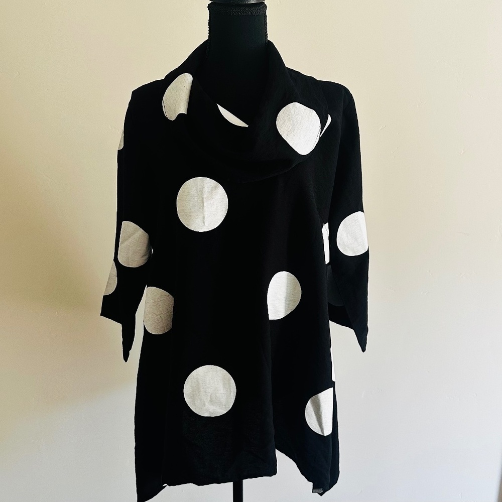 Lindi Polka Dot Cowl Neck Blouse - Large (NWT)